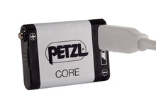 Lade das Bild in den Galerie-Viewer, Petzl CORE Akku für Petzl-Stirnlampen mit HYBRID CONCEPT
